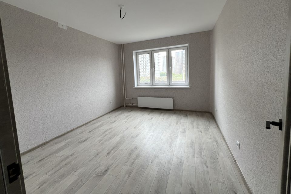 Продаётся 1-комнатная квартира, 37 м²