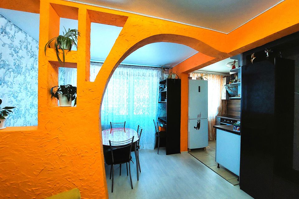 Продаётся 2-комнатная квартира, 42.3 м²