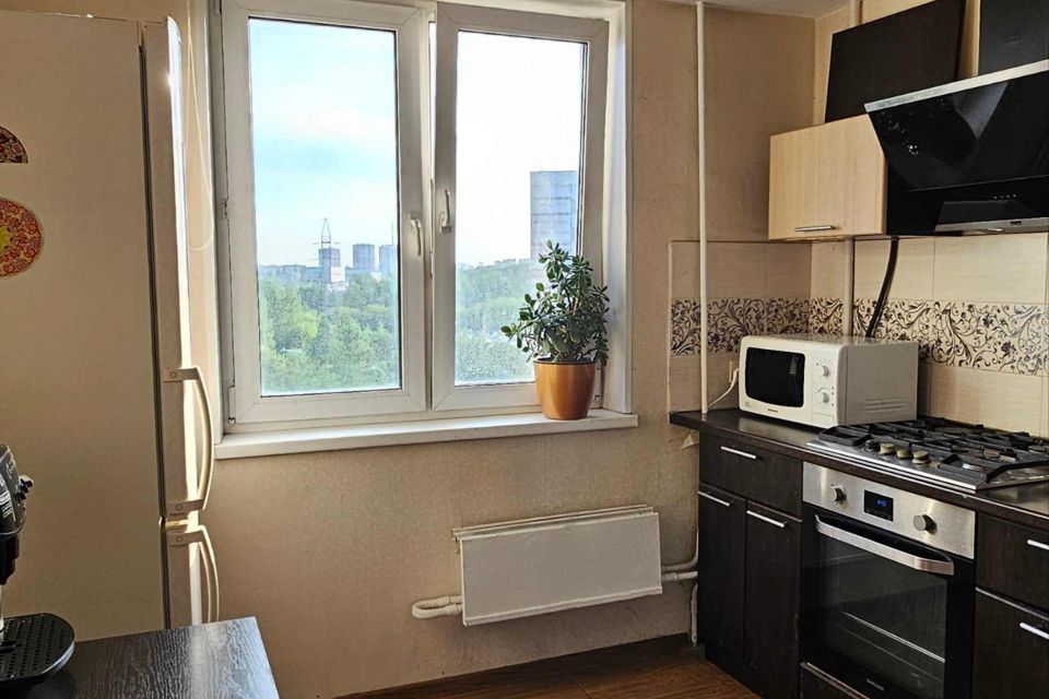 Продаётся 2-комнатная квартира, 42.4 м²