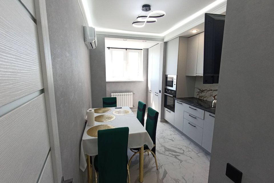 Продаётся 2-комнатная квартира, 52.6 м²