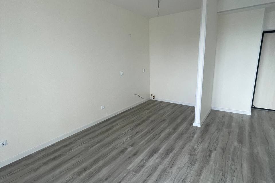 Продаётся 1-комнатная квартира, 42 м²