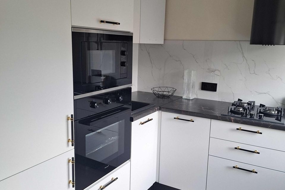 Продаётся 3-комнатная квартира, 56 м²