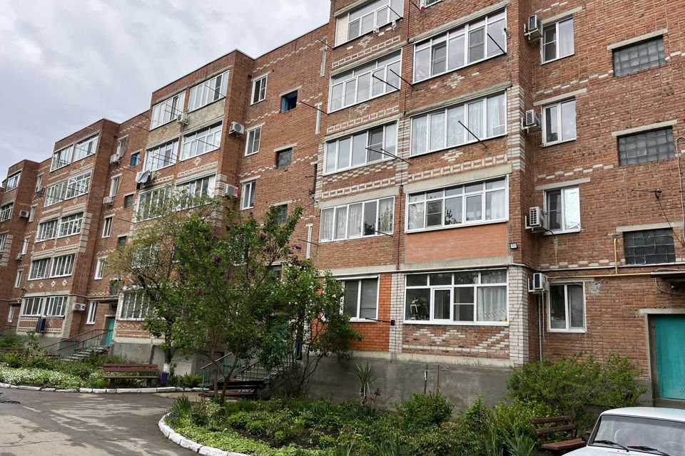 Продаётся 2-комнатная квартира, 51.5 м²