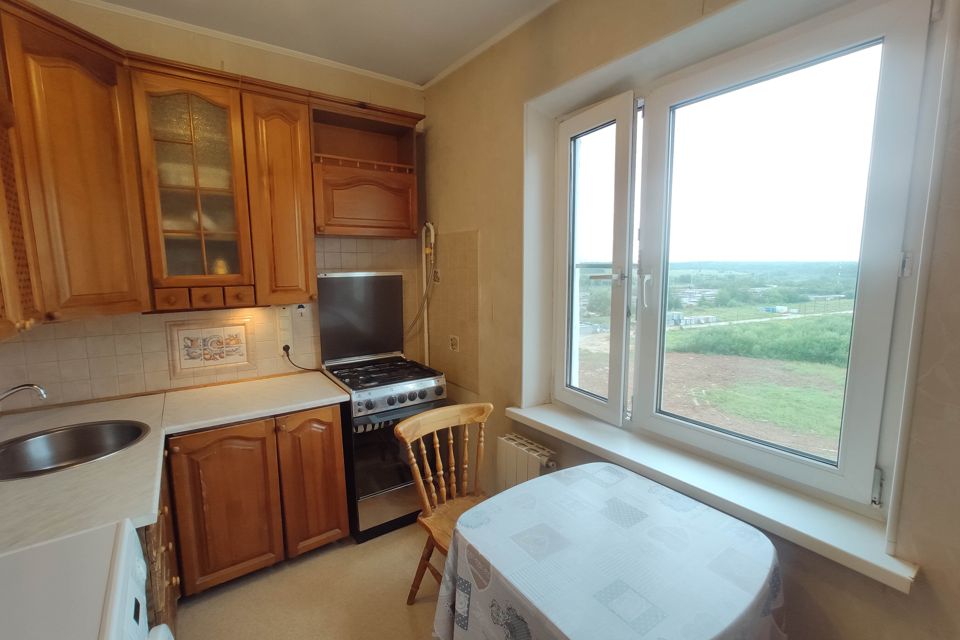 Продаётся 4-комнатная квартира, 70.1 м²