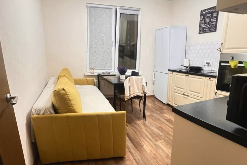 Продаётся 1-комнатная квартира, 40.5 м²