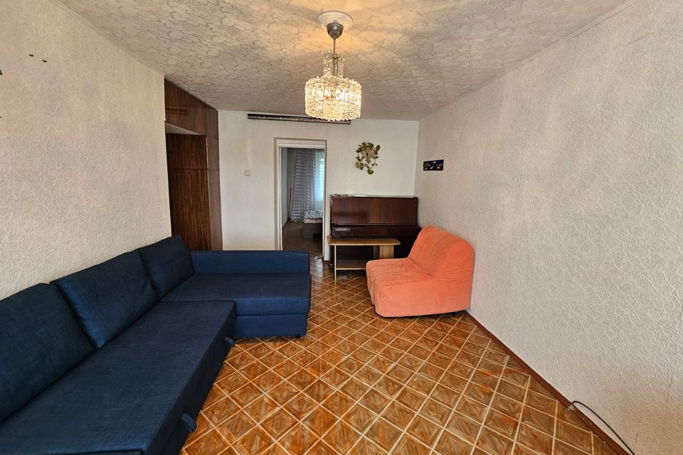 Продаётся 3-комнатная квартира, 60.3 м²