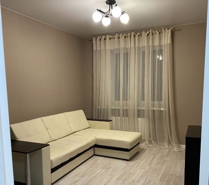 Сдаётся 1-комнатная квартира, 37 м²
