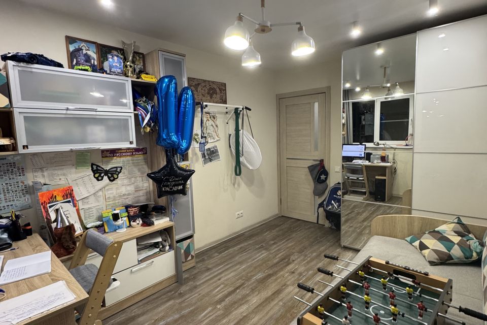 Продаётся 3-комнатная квартира, 63 м²