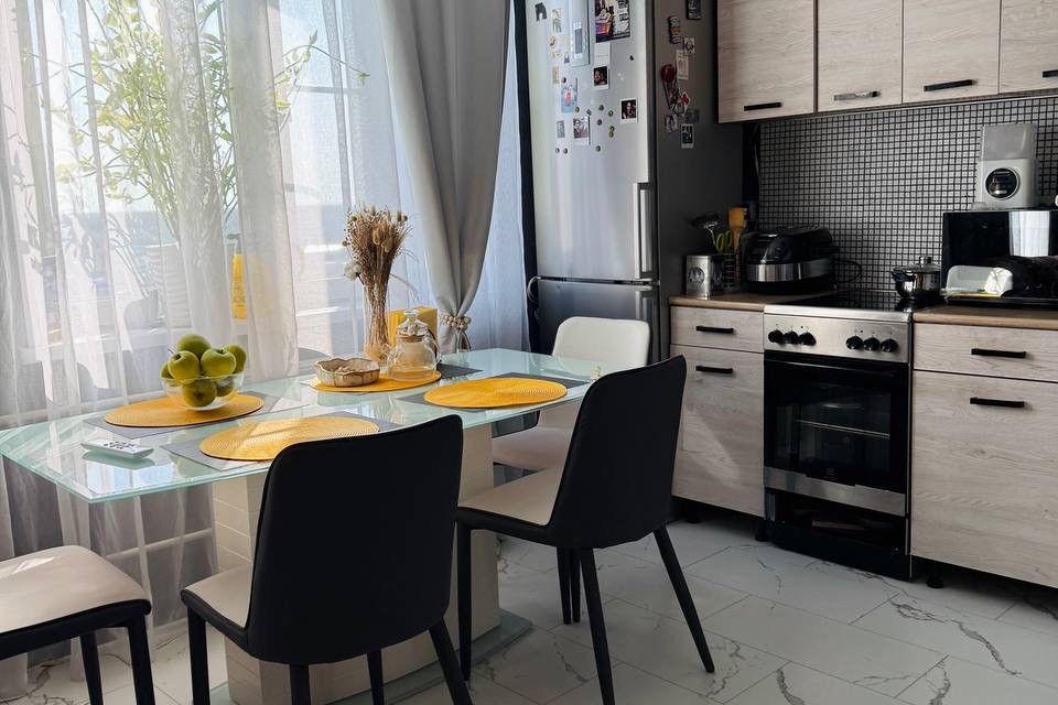 Продаётся 1-комнатная квартира, 54.2 м²