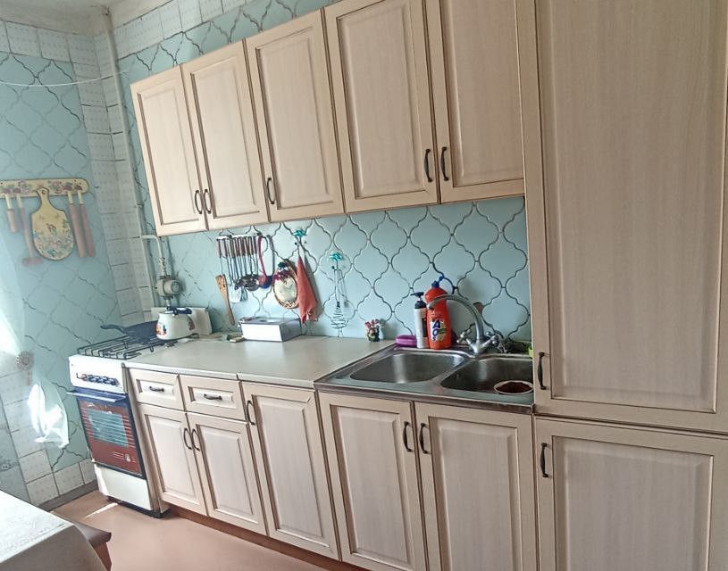 Продаётся 4-комнатная квартира, 85 м²