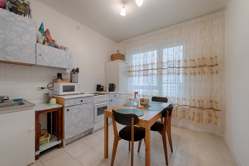 Продаётся 2-комнатная квартира, 56.6 м²