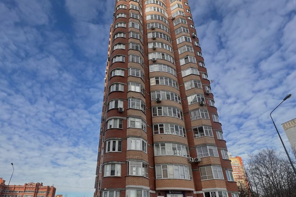 Продаётся 1-комнатная квартира, 38.2 м²