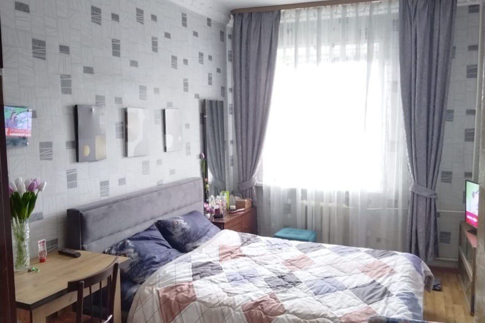 Продаётся 3-комнатная квартира, 82 м²