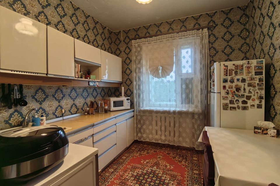 Продаётся 3-комнатная квартира, 70.6 м²