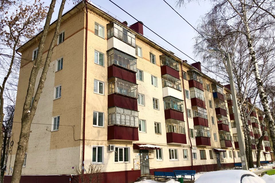 Продаётся 3-комнатная квартира, 55 м²