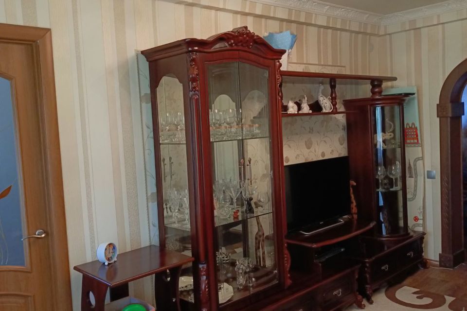 Продаётся 3-комнатная квартира, 54.5 м²