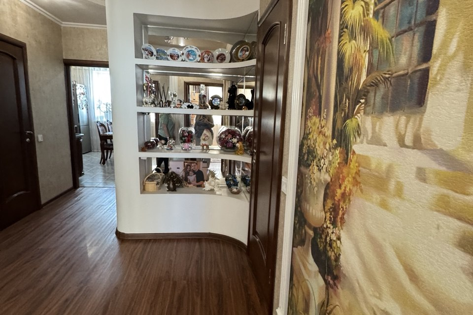 Продаётся 3-комнатная квартира, 90 м²