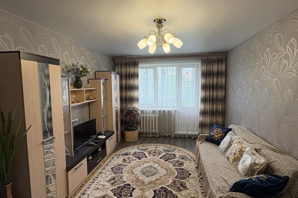 Продаётся 1-комнатная квартира, 37 м²