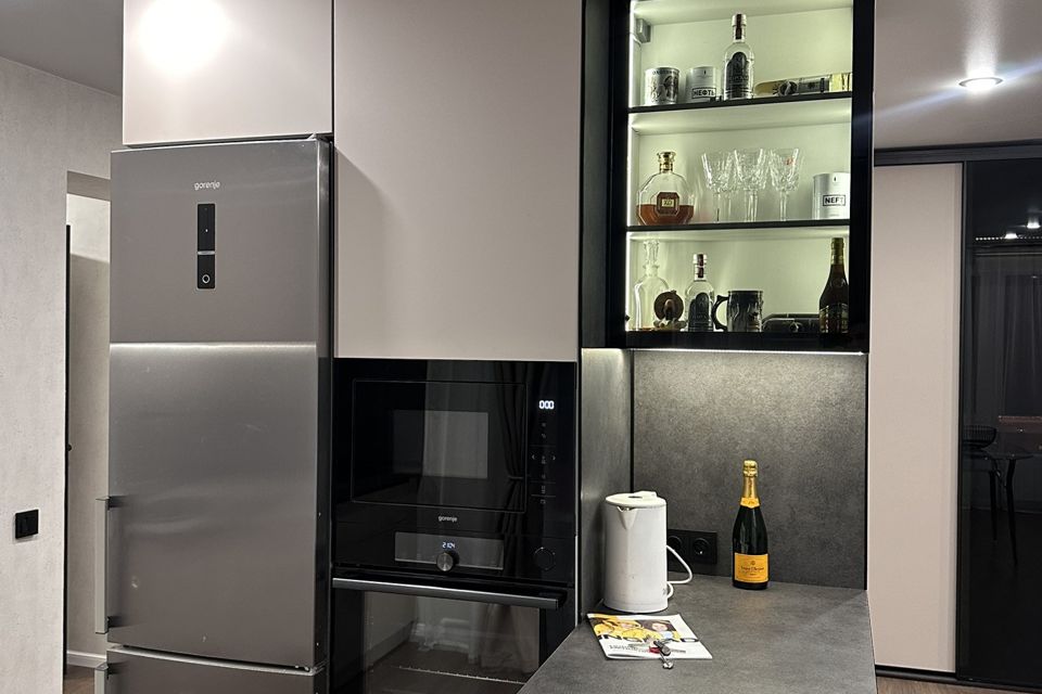Продаётся 3-комнатная квартира, 65 м²
