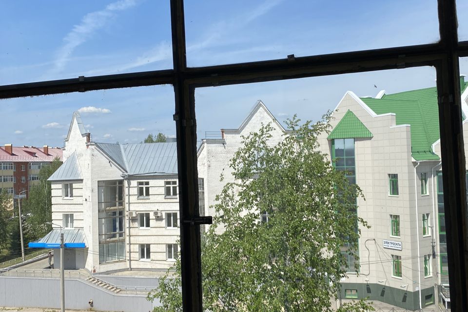 Продаётся 2-комнатная квартира, 42.3 м²