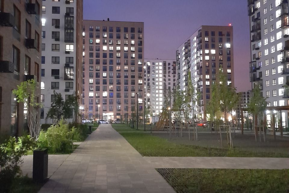 Продаётся 2-комнатная квартира, 57.54 м²