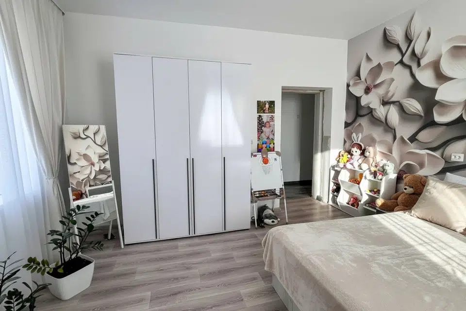 Продаётся 3-комнатная квартира, 74.2 м²