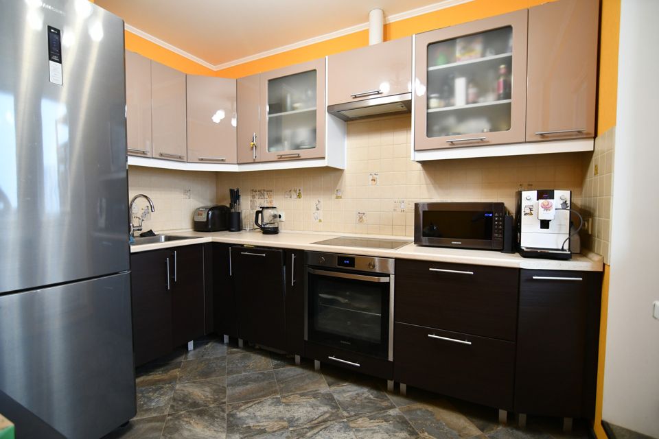 Продаётся 1-комнатная квартира, 41.2 м²