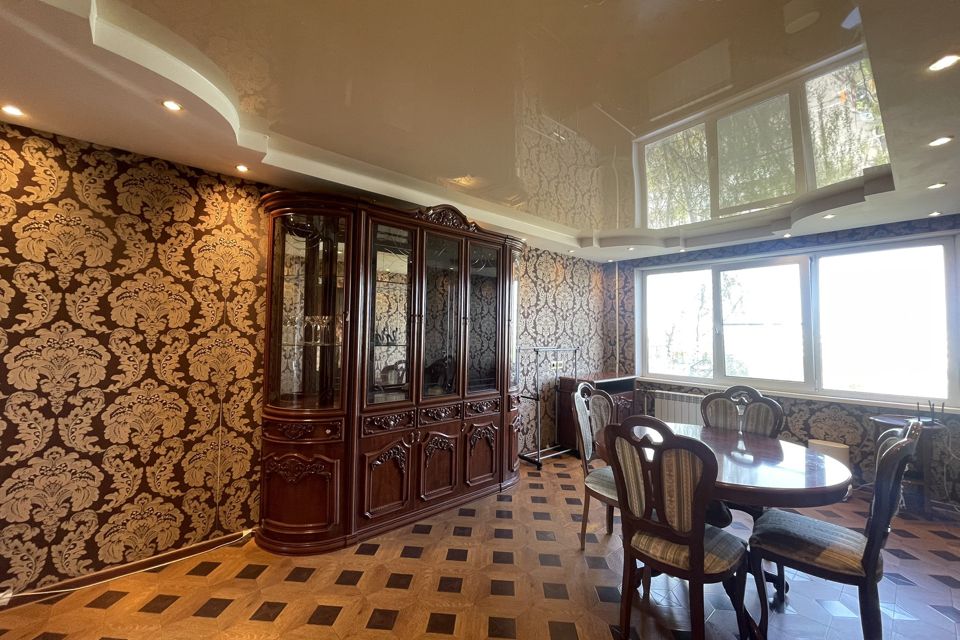 Продаётся 3-комнатная квартира, 60.2 м²