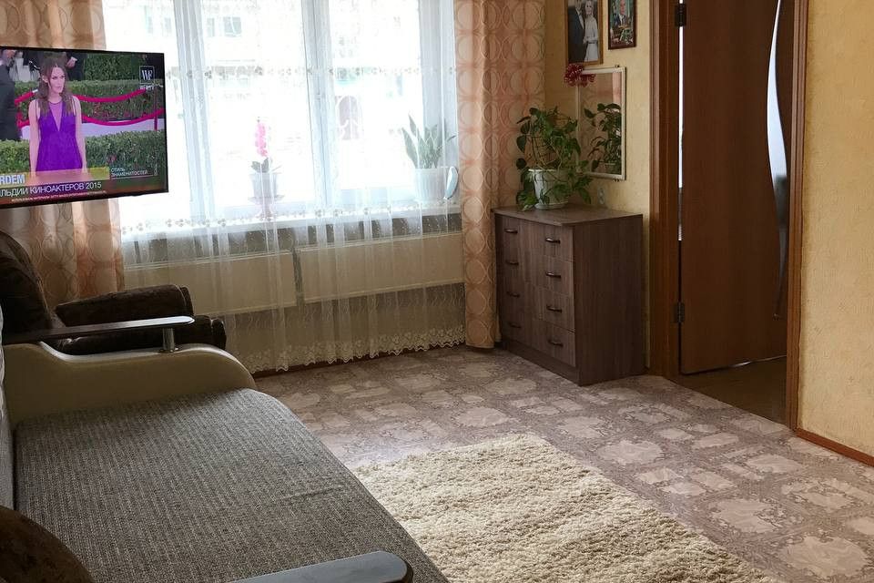 Продаётся 2-комнатная квартира, 43.6 м²