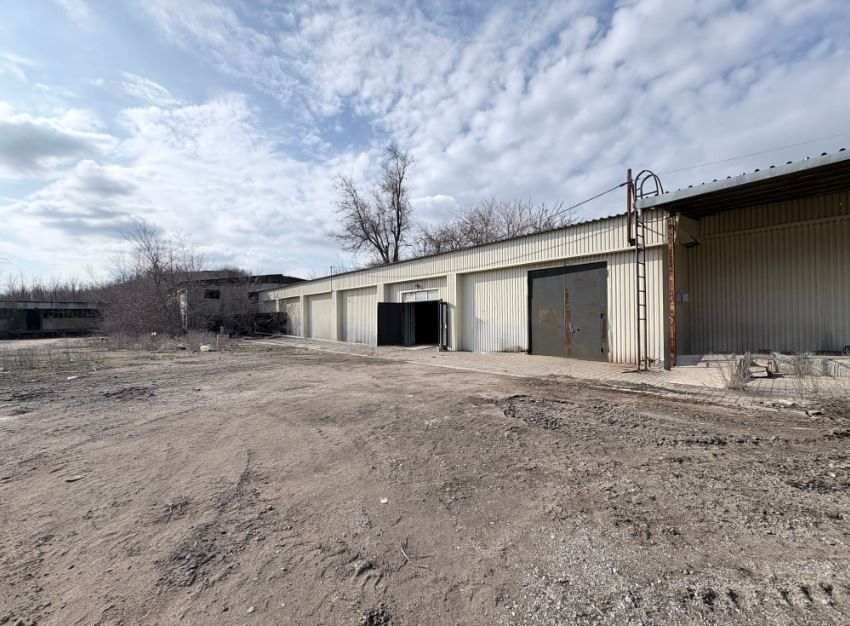 Продаётся склад, 293 м²