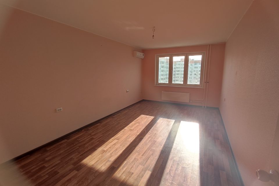 Продаётся 2-комнатная квартира, 65.3 м²