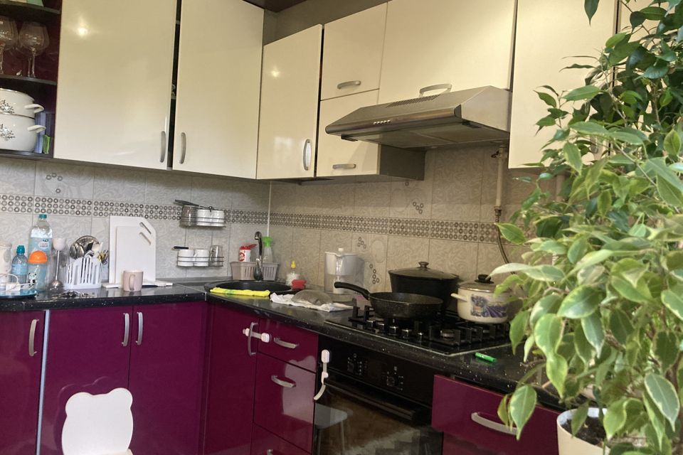 Продаётся 1-комнатная квартира, 33 м²