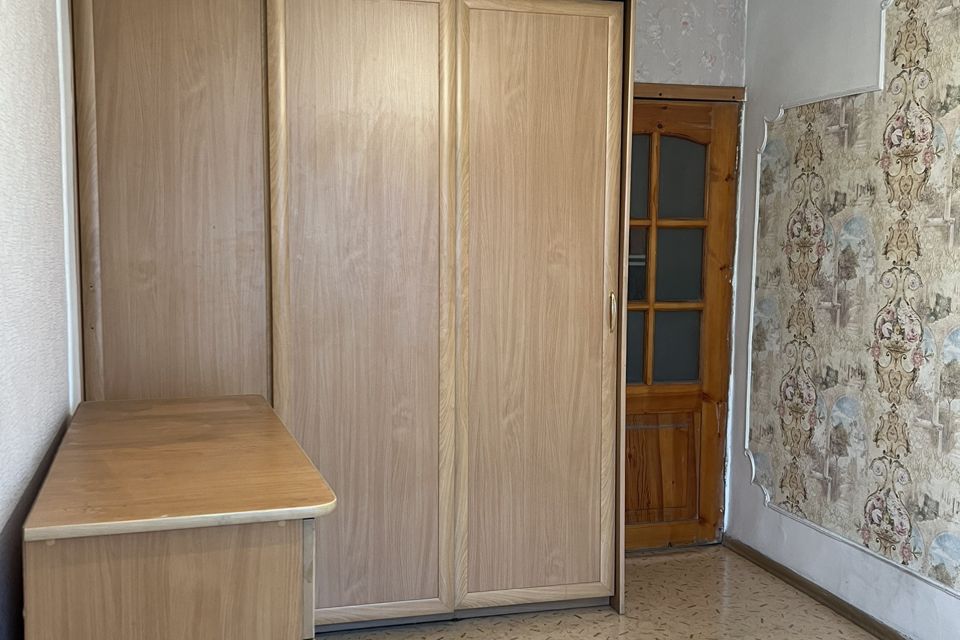 Продаётся 2-комнатная квартира, 41.8 м²