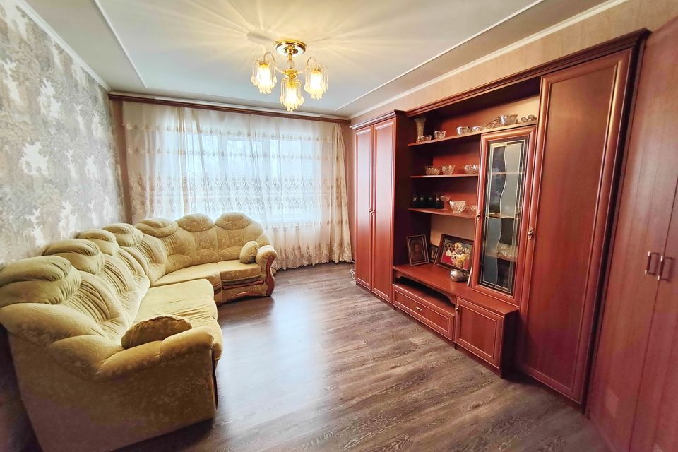 Продаётся 3-комнатная квартира, 62.3 м²