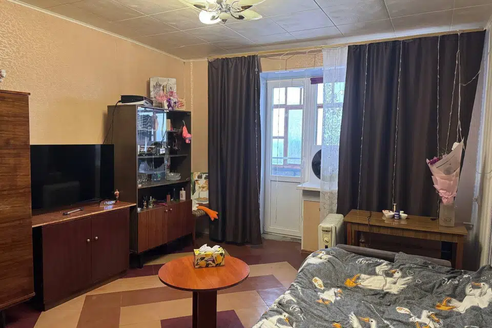 Продаётся 1-комнатная квартира, 37 м²