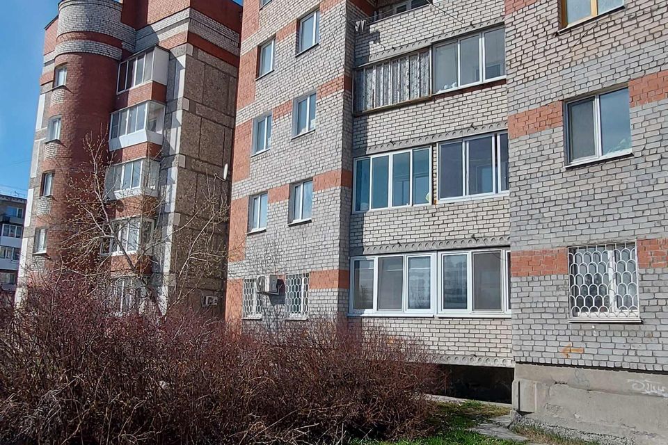 Продаётся 4-комнатная квартира, 97.1 м²
