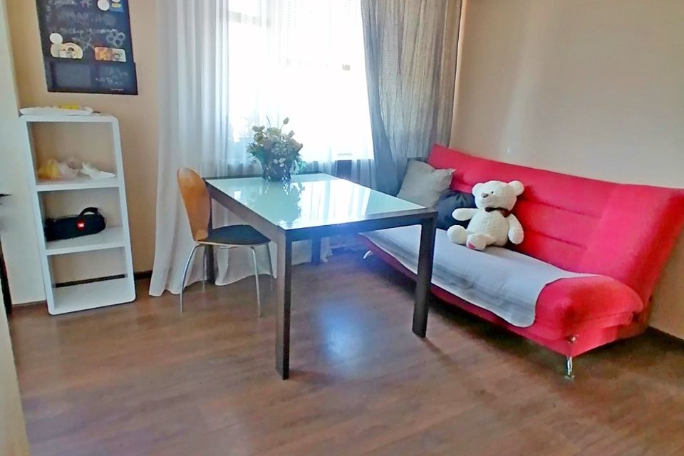 Продаётся 3-комнатная квартира, 53.5 м²