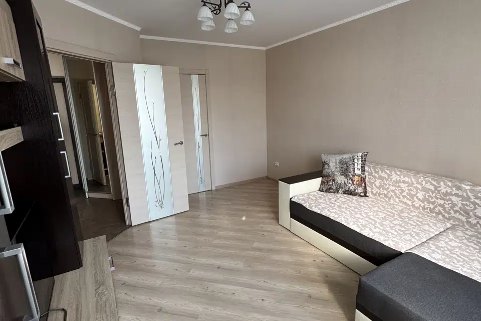 Продаётся 1-комнатная квартира, 37.3 м²
