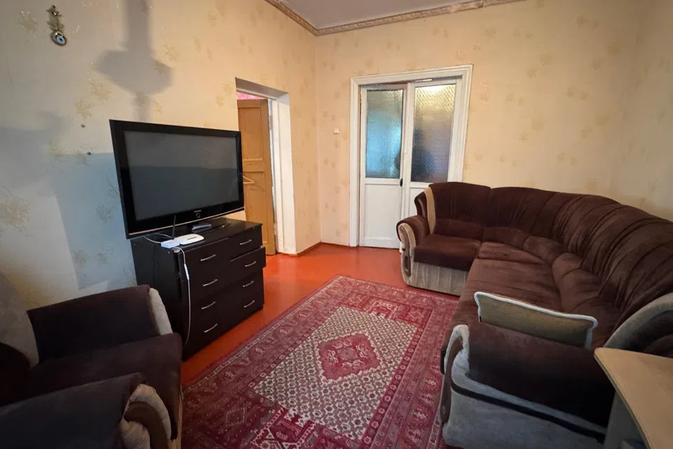 Продаётся 4-комнатная квартира, 67 м²