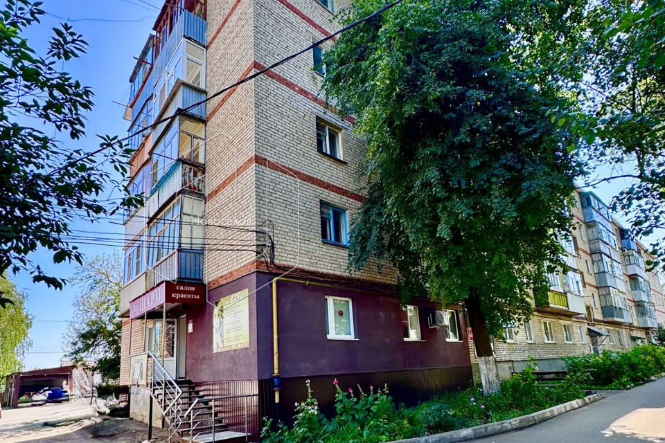 Продаётся 3-комнатная квартира, 56.9 м²