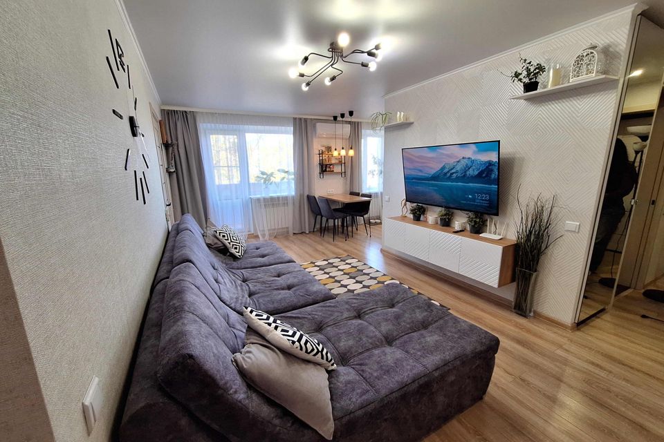 Продаётся 3-комнатная квартира, 60 м²