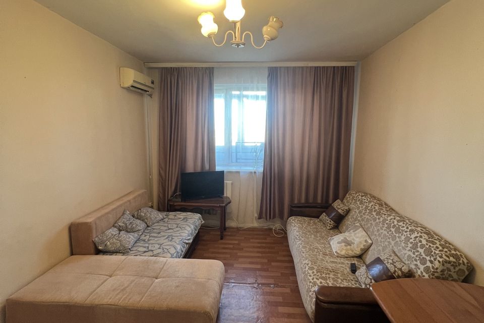 Продаётся 1-комнатная квартира, 41 м²