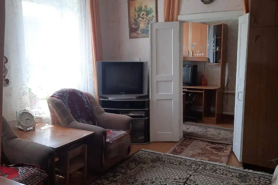 Продаётся 3-комнатная квартира, 59.8 м²