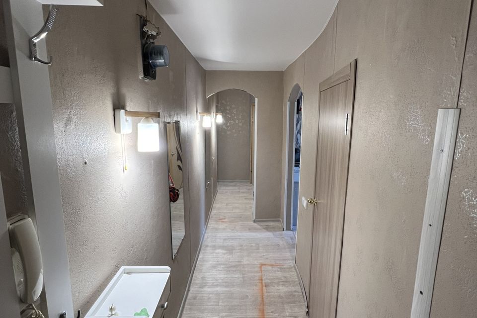 Продаётся 3-комнатная квартира, 58.6 м²