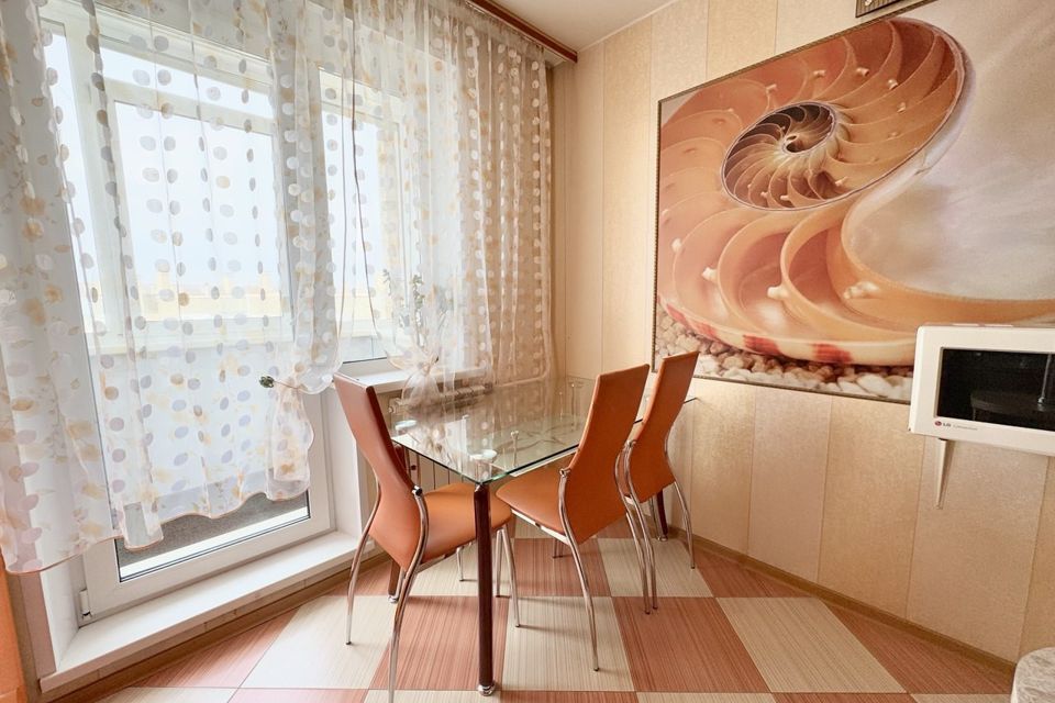 Продаётся 3-комнатная квартира, 68.2 м²