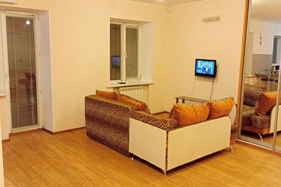 Продаётся 2-комнатная квартира, 62 м²
