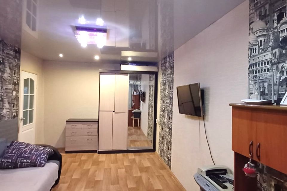 Продаётся 3-комнатная квартира, 63.4 м²