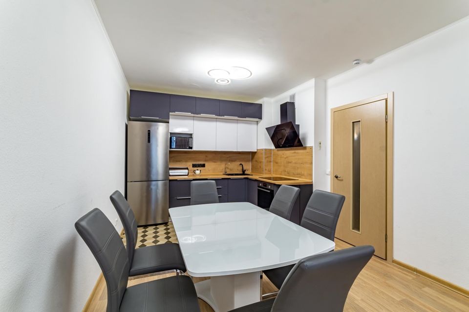 Продаётся 2-комнатная квартира, 74.3 м²
