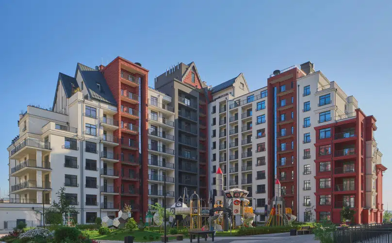 Продаётся 3-комнатная квартира, 137 м²