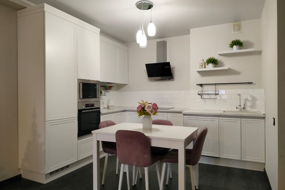 Продаётся 3-комнатная квартира, 77.7 м²